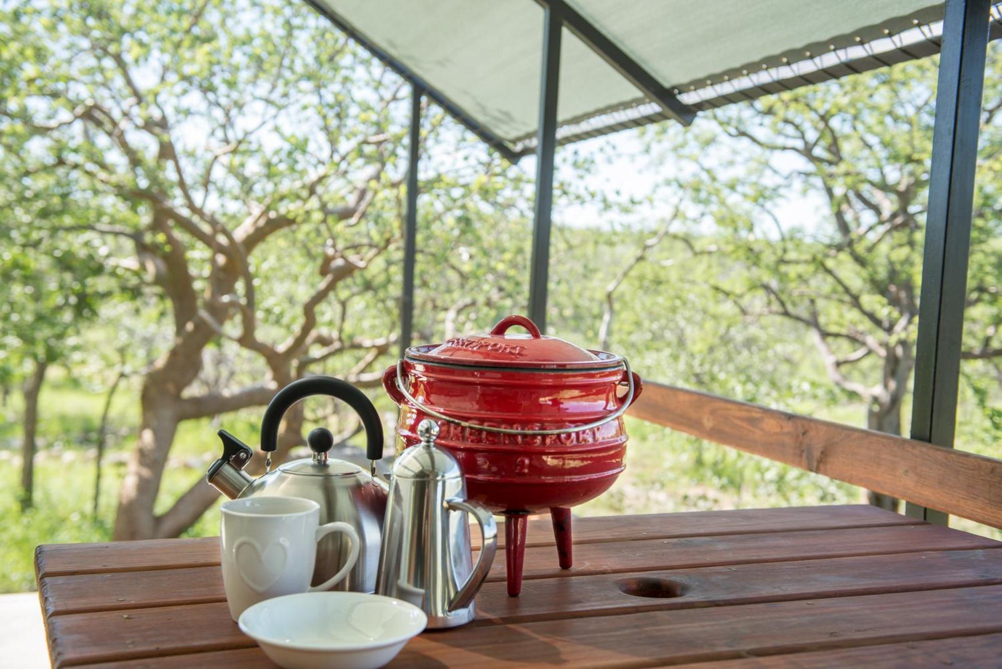 Etosha Safari Camping2Go Okaukuejo Bilik gambar